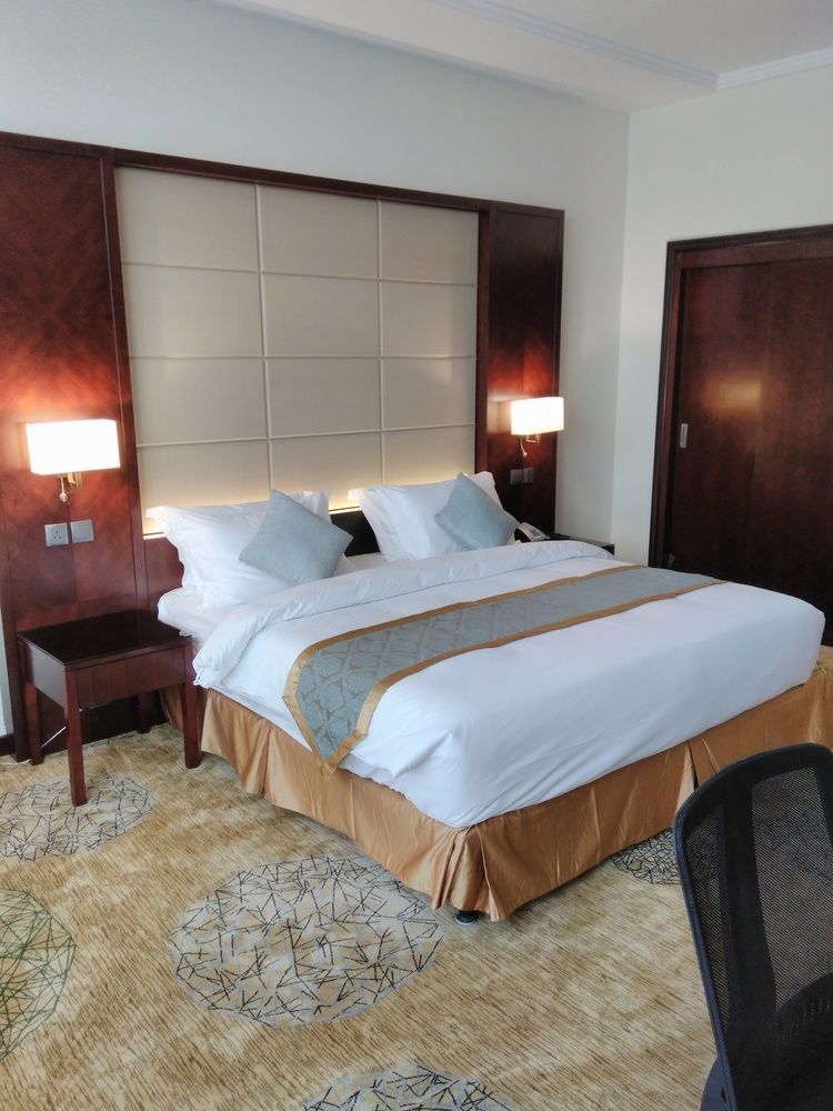 Prime Al Hamra Hotel Jeddah Exterior photo